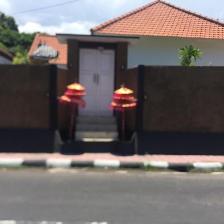 Queen Guest House Tulamben מראה חיצוני תמונה